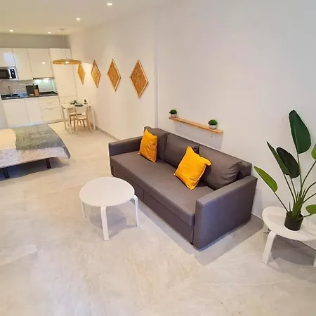 Unionstay Estudio Picasso Apartment *